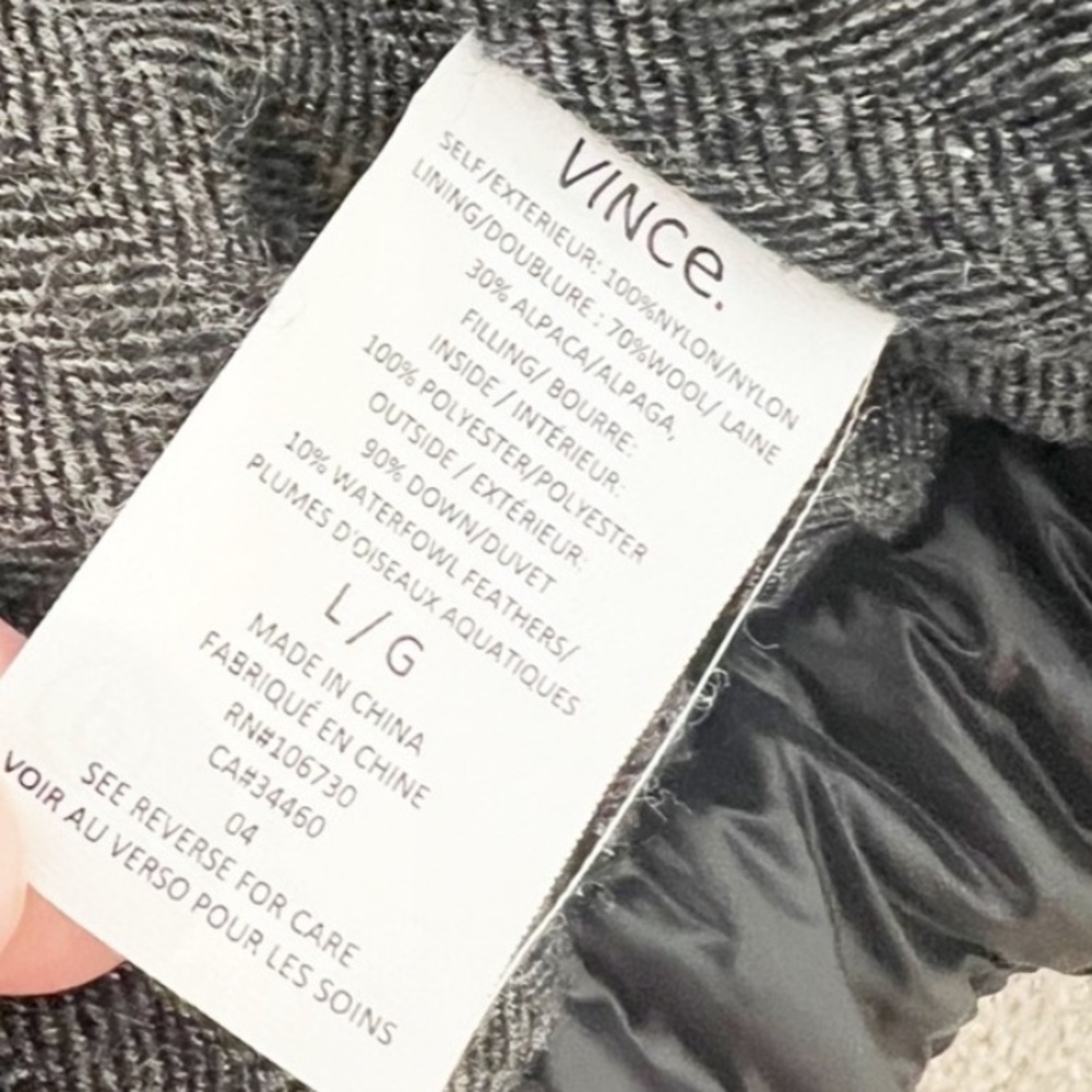 Vince Black Puffer Vest Detachable Hood Zip Button Front Size Large L - Picture 5 of 6